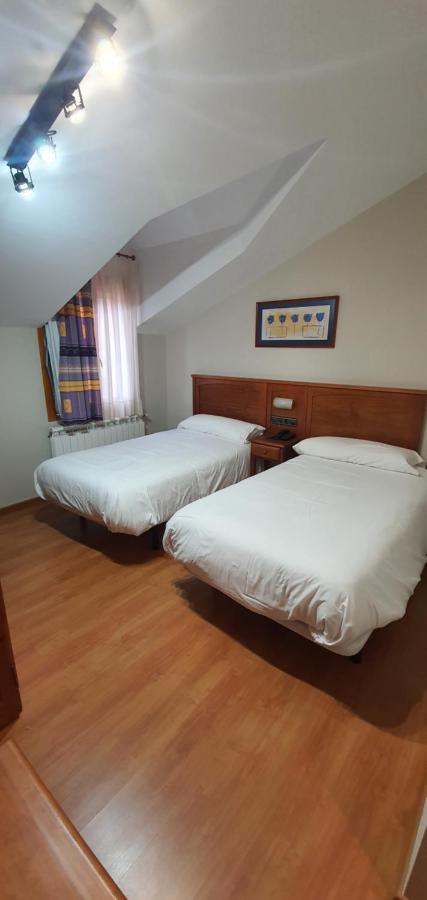 Hotel Gomar San Martín de Moncayo Eksteriør bilde